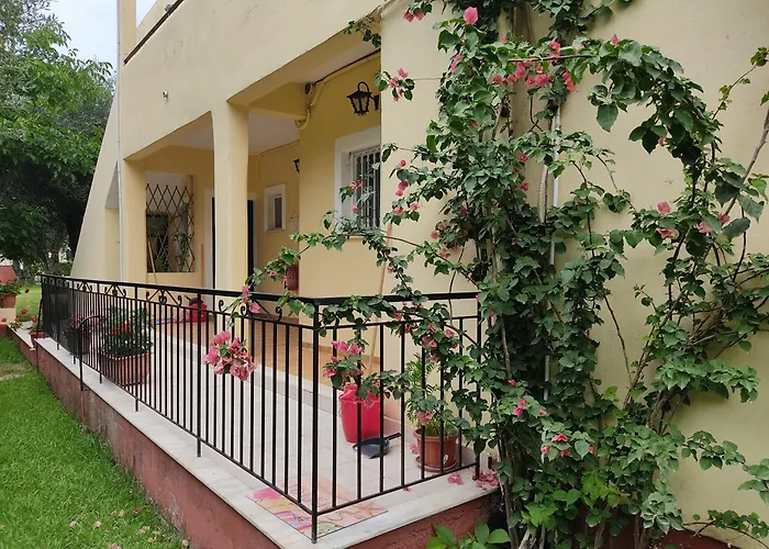 Oliveland Apartments
